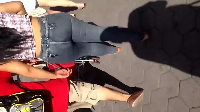 Two super big booty Mexican Milfs