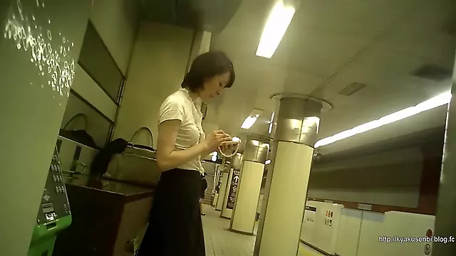 Cuatro Japonesas, Japón Mama, Japonesas Publico, Madre Milf Japon, Japonesas En El Metro, Madre Japonesa Casero