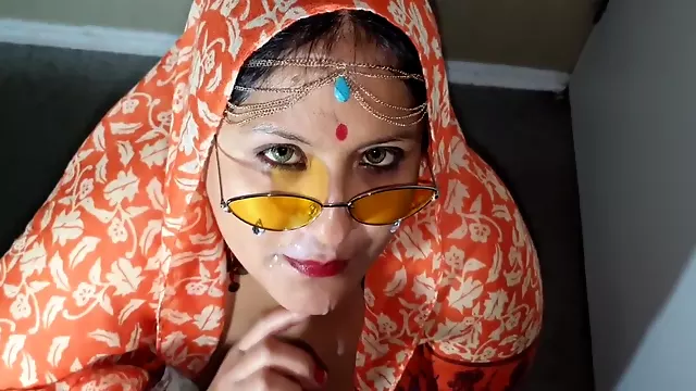 इंडियन बिग बूब्स, बड़े स्तन स्तन Milf, उसके मुंह में Cumshot, स्तन पर सह, भारतीय लड़की, Indian मुह में